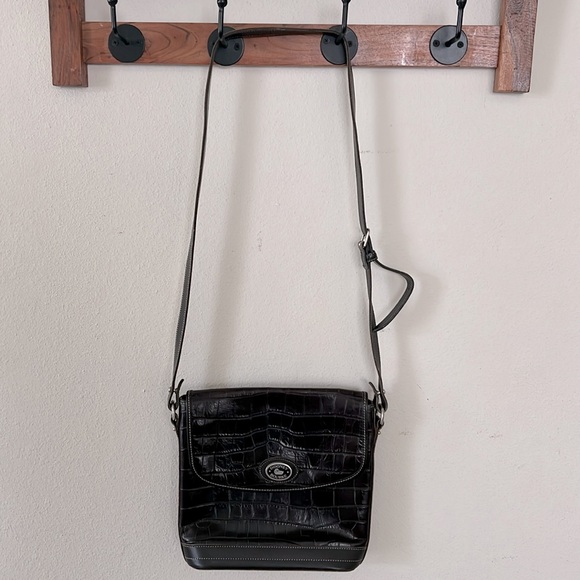 Vintage Dooney & Bourke Crocodile Leather Crossbody - Picture 5 of 15